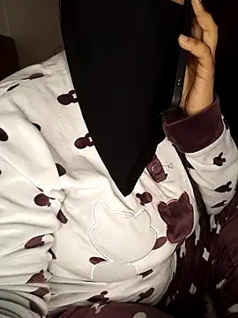 Narimane maroc online show from January 7, 1:10 am