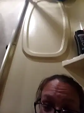 ILUV2TUCHMYKITTY online show from November 29, 1:44 pm