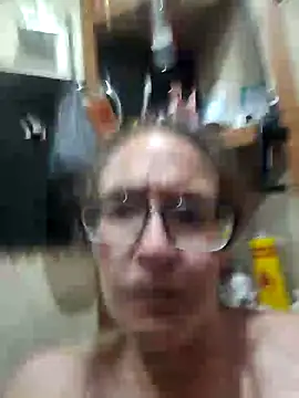 Snapshot of ILUV2TUCHMYKITTY chatting on September 19, 12:20 pm ILUV2TUCHMYKITTY online show from September 19, 12:20 pm