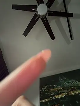 Hornyblond Bella online show from February 2, 8:08 pm