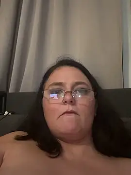 Snapshot of nicolelux33 chatting on September 20, 4:50 am nicolelux33 online show from September 20, 4:50 am