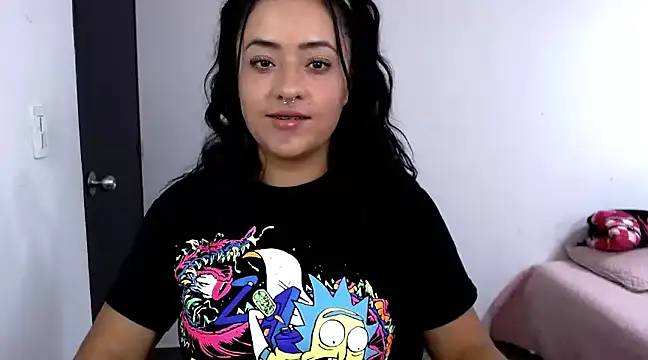 Snapshot of jjulietha95 chatting on February 26, 10:58 pm jjulietha95 online show from February 26, 10:58 pm