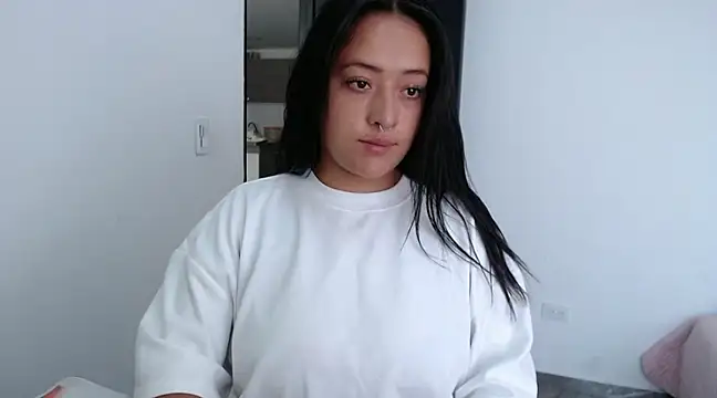 Snapshot of jjulietha95 chatting on January 19, 1:55 pm jjulietha95 online show from January 19, 1:55 pm