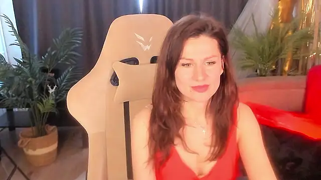 April o Nill online show from March 22, 10:39 am