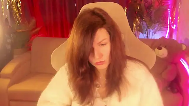 April o Nill online show from January 14, 12:31 pm