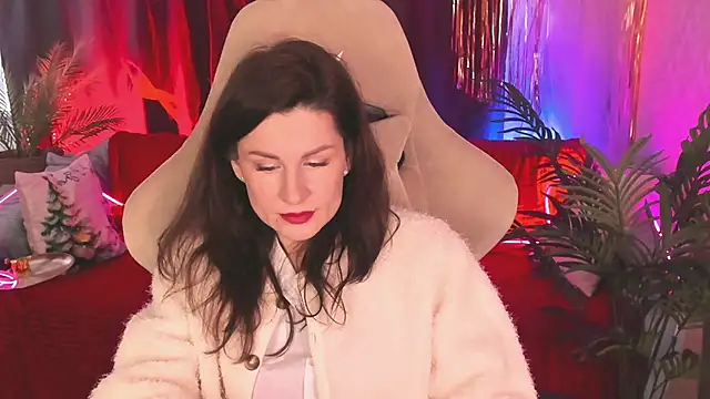 Snapshot of April_o_Nill chatting on February 7, 9:17 am April o Nill online show from February 7, 9:17 am