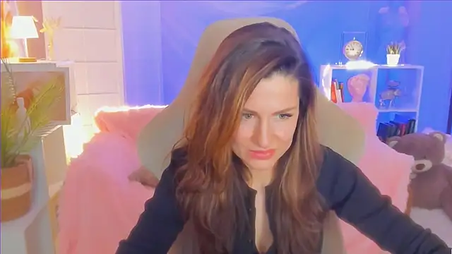 April o Nill online show from February 24, 1:53 pm