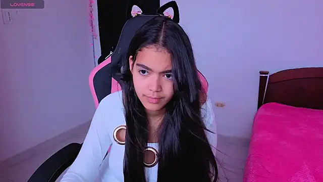 Victoriacarmo online show from February 8, 3:54 pm