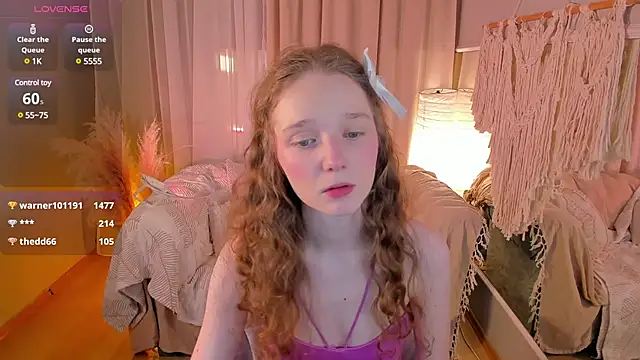 Snapshot of _Rose_Charming_ chatting on March 23, 12:58 am Rose Charming online show from March 23, 12:58 am