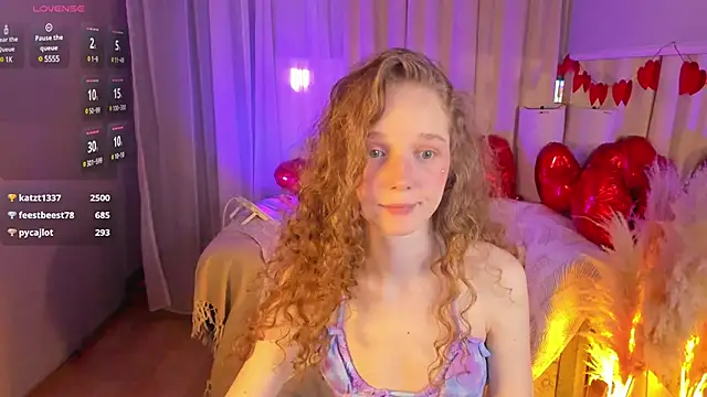 Snapshot of _Rose_Charming_ chatting on February 13, 9:49 pm Rose Charming online show from February 13, 9:49 pm