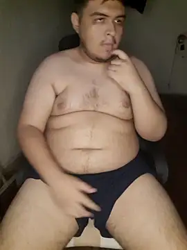 Snapshot of David_GX chatting on November 7, 11:08 pm David GX online show from November 7, 11:08 pm