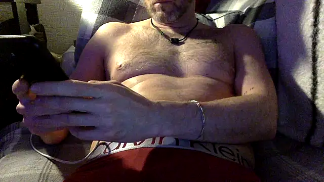 Stardrew123 online show from March 2, 11:22 pm