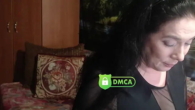 Snapshot of RositaSky chatting on February 28, 6:21 am RositaSky online show from February 28, 6:21 am