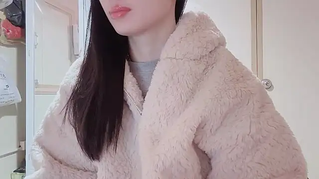 LinhChi 9x online show from November 18, 11:37 pm