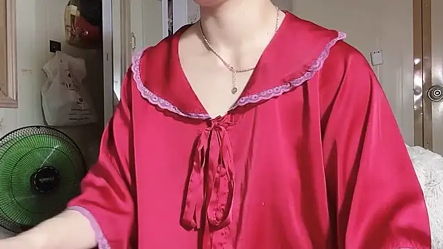 LinhChi 9x online show from April 4, 1:01 am