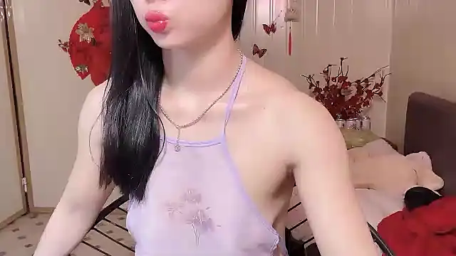 Snapshot of LinhChi_9x chatting on June 30, 12:10 am LinhChi 9x online show from June 30, 12:10 am