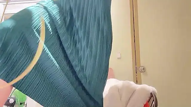 LinhChi 9x online show from March 11, 2:00 pm