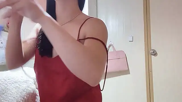 LinhChi 9x online show from February 16, 1:48 am