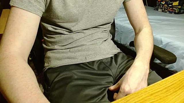 readytocome90 online show from February 28, 1:05 am