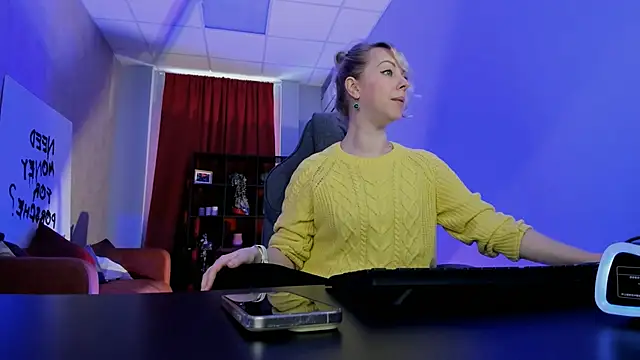 LylithSkye online show from February 4, 11:38 am