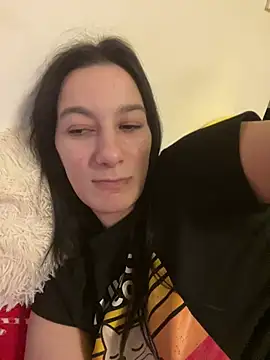 AnnnMary online show from February 25, 11:37 pm