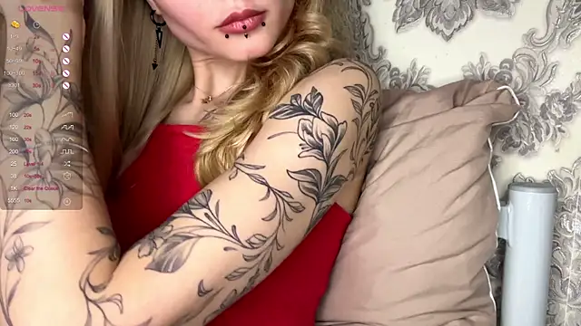 MarthaGees online show from November 9, 4:00 pm