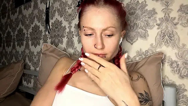 MarthaGees online show from November 27, 5:24 pm