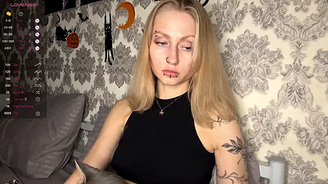 MarthaGees online show from November 1, 3:28 pm