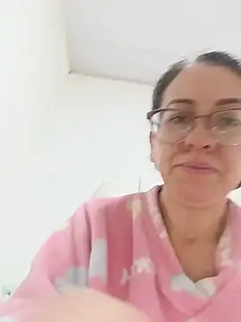 Snapshot of miss_hanna07 chatting on July 16, 1:52 pm miss hanna07 online show from July 16, 1:52 pm
