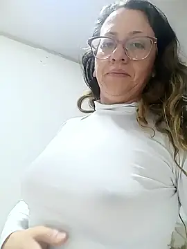 miss hanna07 online show from January 10, 9:37 am