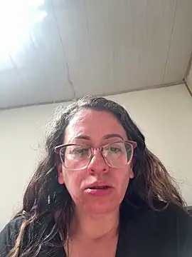 Snapshot of miss_hanna07 chatting on June 6, 2:55 pm miss hanna07 online show from June 6, 2:55 pm