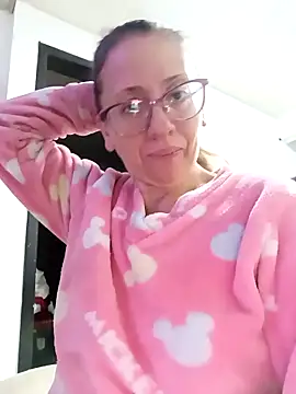 miss hanna07 online show from November 13, 2:48 am