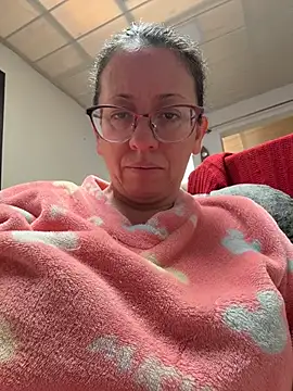 miss hanna07 online show from November 7, 3:16 pm