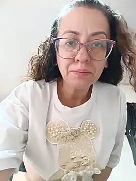 Snapshot of miss_hanna07 chatting on June 18, 6:35 pm miss hanna07 online show from June 18, 6:35 pm