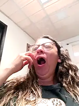 miss hanna07 online show from December 16, 4:11 pm