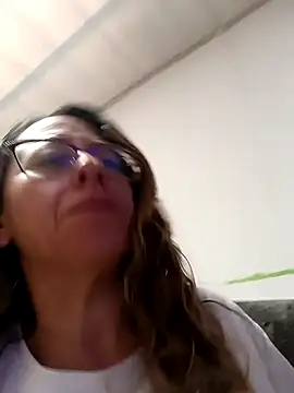 miss hanna07 online show from October 6, 4:30 pm