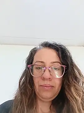 miss hanna07 online show from May 28, 2:12 pm