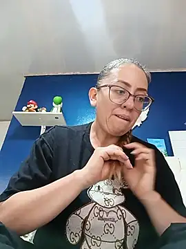 Snapshot of miss_hanna07 chatting on June 4, 6:01 pm miss hanna07 online show from June 4, 6:01 pm