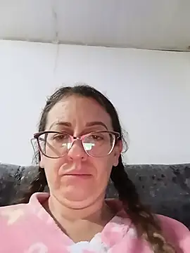 Snapshot of miss_hanna07 chatting on July 12, 1:28 am miss hanna07 online show from July 12, 1:28 am