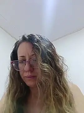 miss hanna07 online show from November 25, 10:15 am