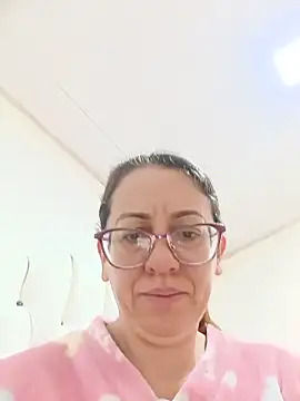 miss hanna07 online show from June 3, 12:39 pm