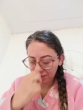 Snapshot of miss_hanna07 chatting on July 18, 2:47 pm miss hanna07 online show from July 18, 2:47 pm