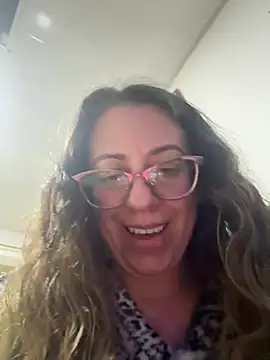 miss hanna07 online show from May 26, 12:42 am
