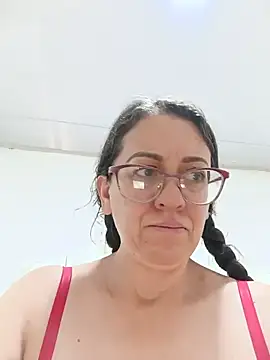 Snapshot of miss_hanna07 chatting on July 17, 1:08 pm miss hanna07 online show from July 17, 1:08 pm