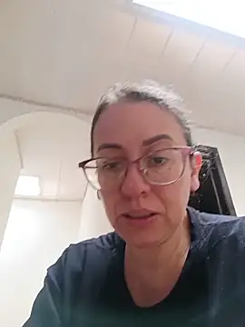 Snapshot of miss_hanna07 chatting on July 1, 6:08 pm miss hanna07 online show from July 1, 6:08 pm