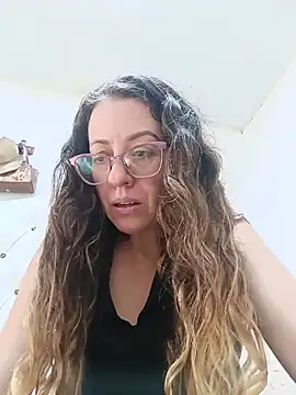 miss hanna07 online show from May 14, 4:15 pm