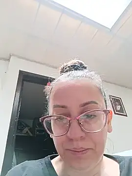 miss hanna07 online show from May 29, 4:24 pm