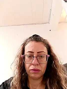 miss hanna07 online show from December 2, 4:09 pm