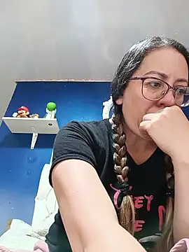 Snapshot of miss_hanna07 chatting on June 9, 5:14 pm miss hanna07 online show from June 9, 5:14 pm