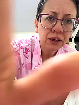 miss hanna07 online show from October 5, 10:28 am